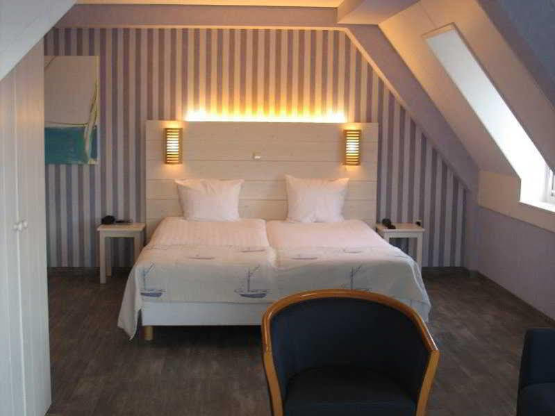Fletcher Hotel - Restaurant De Cooghen De Koog  Dış mekan fotoğraf